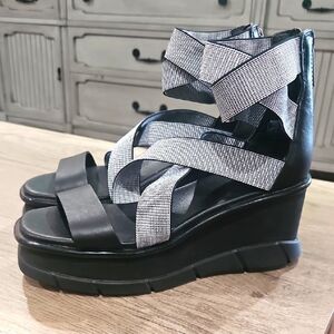 Sore lWomen's Joanie III Sport Strap Sandals size 6.5